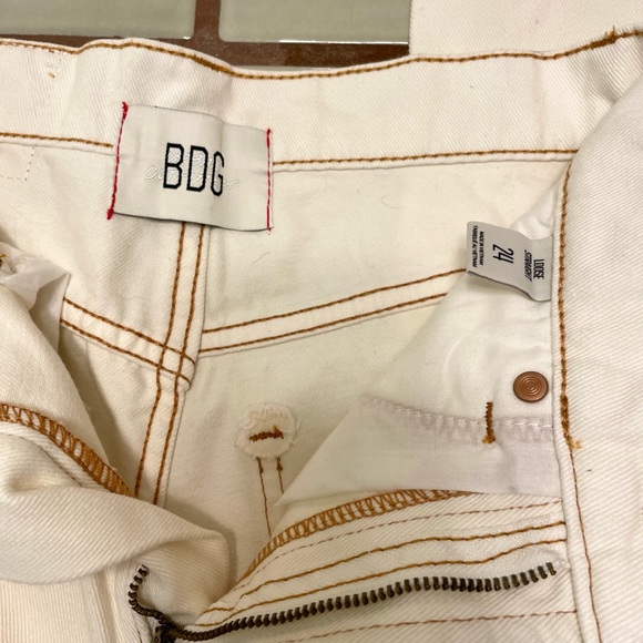 BDG Loose Straight Jean - Picture 4 of 6